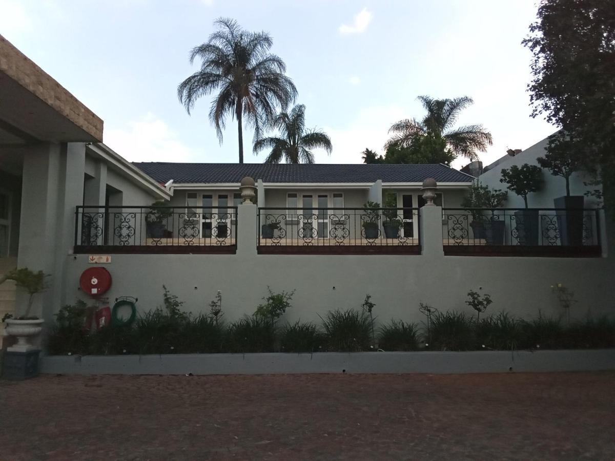 131 on Herbert Baker Boutique Hotel Pretoria-Noord Extérieur photo