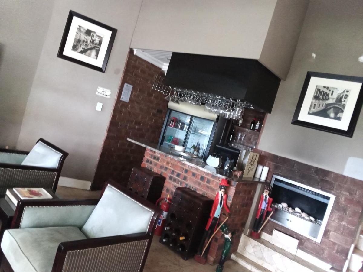 131 on Herbert Baker Boutique Hotel Pretoria-Noord Extérieur photo